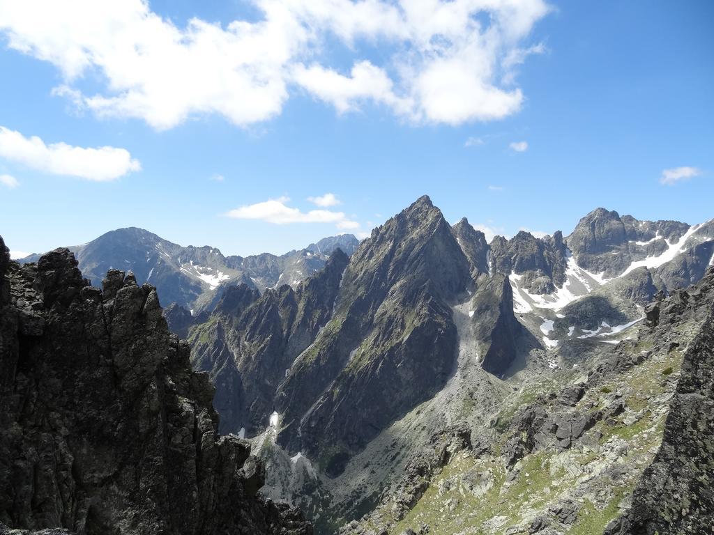 Penzion Tatry Vel'ka Lomnica Esterno foto